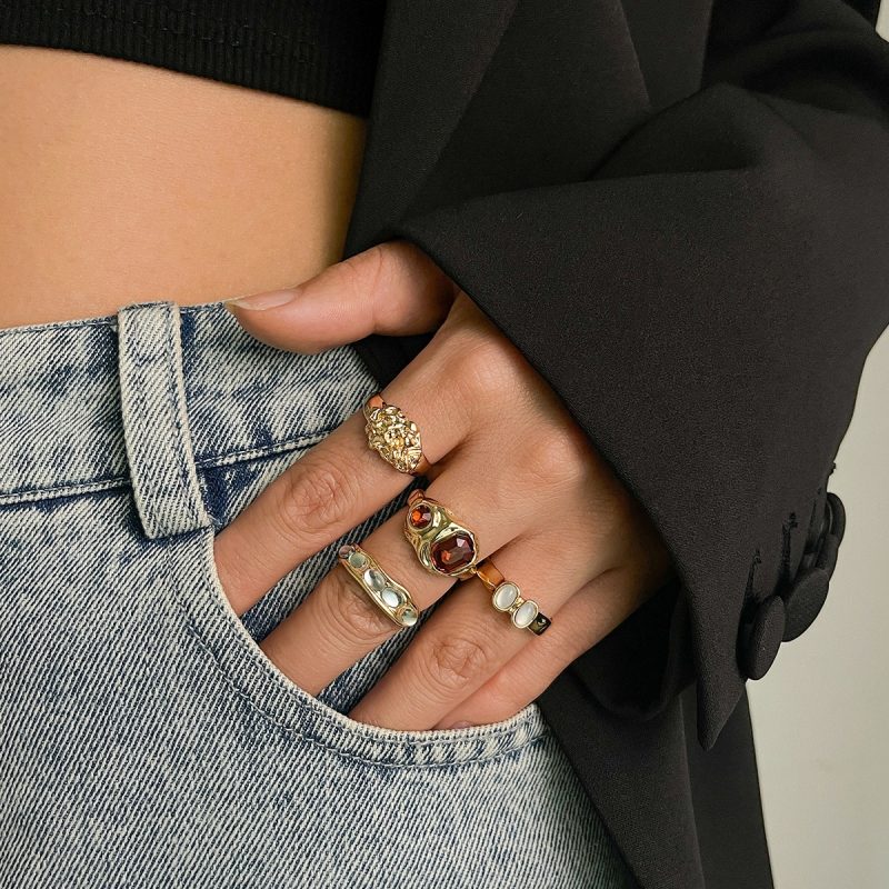 2024 New Tide Individuality Retro Geometric Hollowing Inlay Gem Rings SetLiquid State Metal Four-Piece Rings Set Paty Jewelry - Image 3