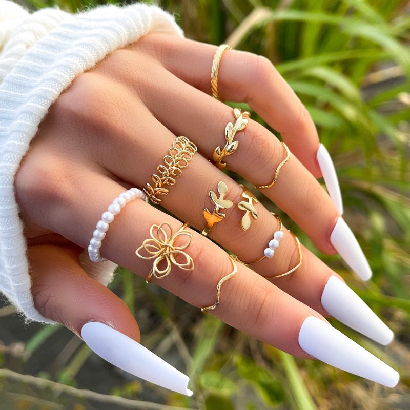 2024 New Tide Individuality Retro Geometric Hollowing Inlay Gem Rings SetLiquid State Metal Four-Piece Rings Set Paty Jewelry - Image 10