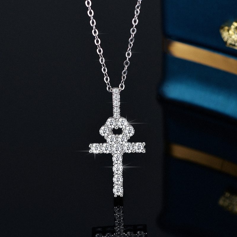 18K Real Platinum PT950 Necklace VVS Diamond French High-end Design Women's Cross Moissanite Square Full Diamond Clavicle Chain