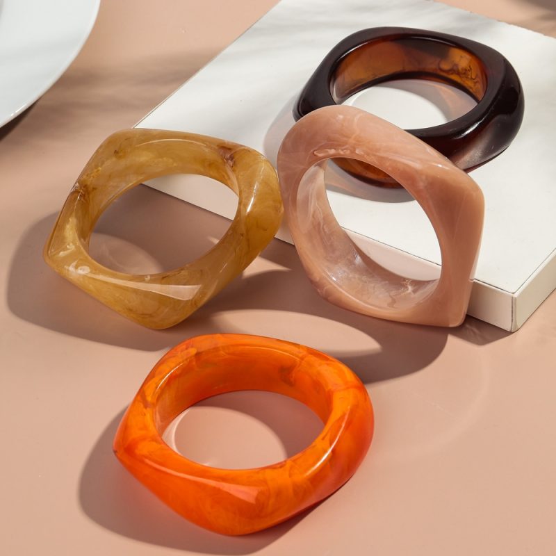 Vintage Acrylic Irregular Geometric Exaggerated Chunky Bangles for Women Resin Statement Charm Bracelet Bangle Jewelry Gifts - Image 3