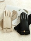1 Pair of Gloves for Women in Winter Fleece-Lined to Heattech and Touch Screen Pu Elegant and Exquisite Cycling and Driving Gloves