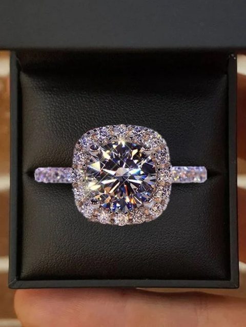 Classic Silver Color Engagement Wedding Rings for Women Fashion Metal Inlaid White Zircon Stones Bridal Ring Jewelry