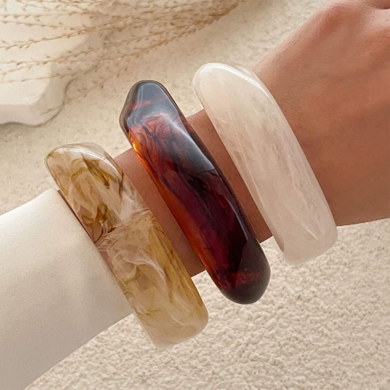 KMVEXO Vintage Punk Brown Coffee Thick Resin Acrylic Bangles Geometric Irregular Wide Cuff Bangle Bracelet For Women Men Jewelry - Image 3
