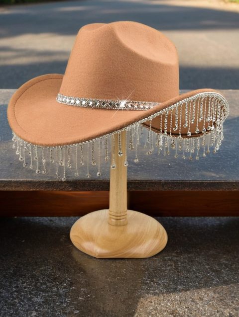 Stylish Women s Cowgirl Hat with Sparkling Rhinestone Tassel and Wide Brim for Lightweight Western Party Wear