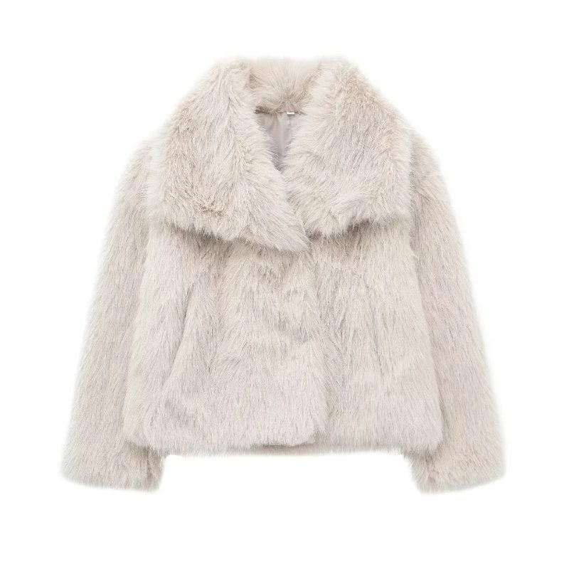 TRAFZA 2025 Fall Winter Women Casual Faux Fur Jackets Christmas Streetwear Solid Oversized Turn Down Collar Elegant Thick Coats - Image 10