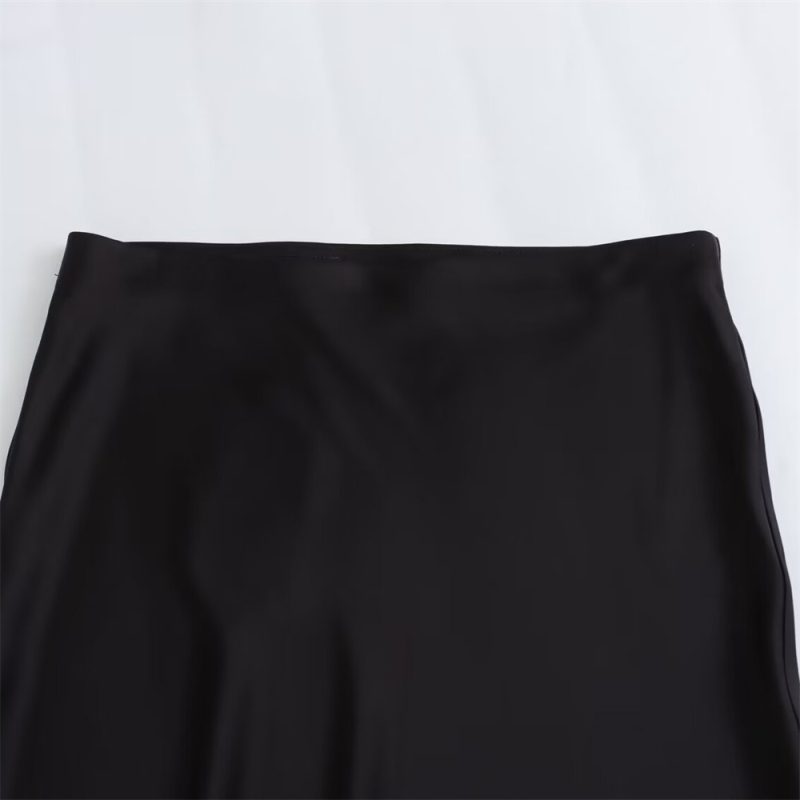 UNIZERA2024 summer new casual women's clothing simple and fashionable high waisted slim fit silk satin texture MIDI skirt - Image 4