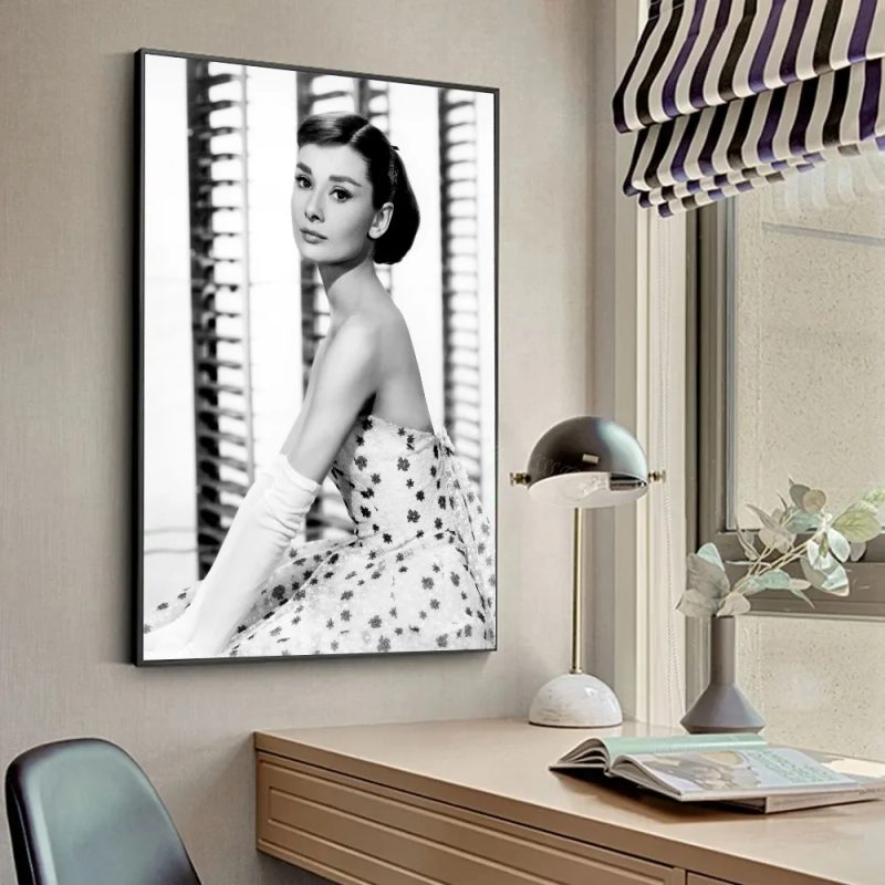 Modern Simple Wall Art Audrey Hepburn Black and White Painting HD Canvas Print Poster Home Living Room Bedroom Decoration - Image 16
