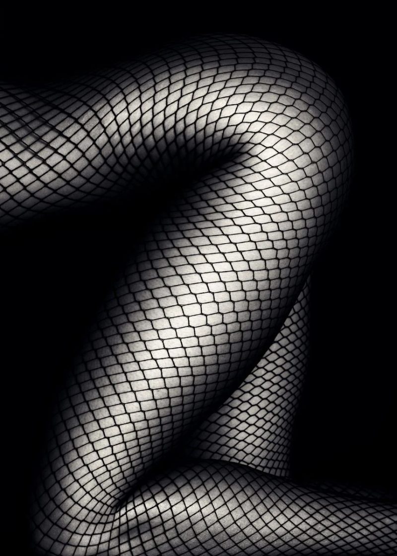 Fashion Black and White Sexy Woman HD Photography Poster Canvas Paintings Wall Art Pictures for Living Room Home Decor Frameless - Image 17