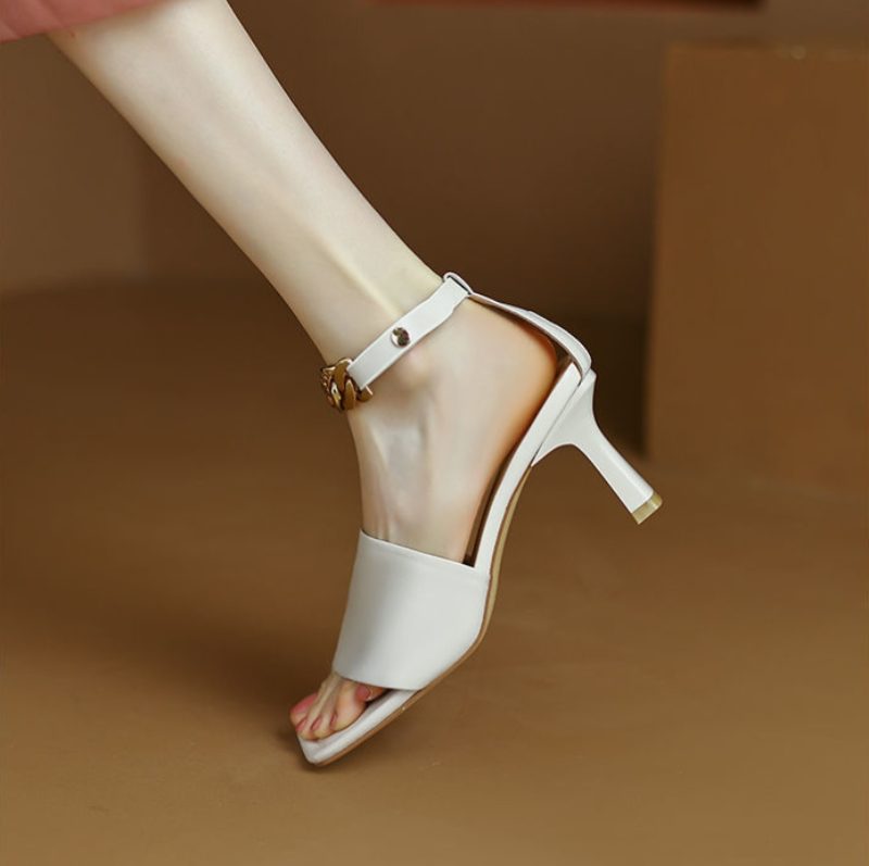 Heel height:  6cm - Image 5